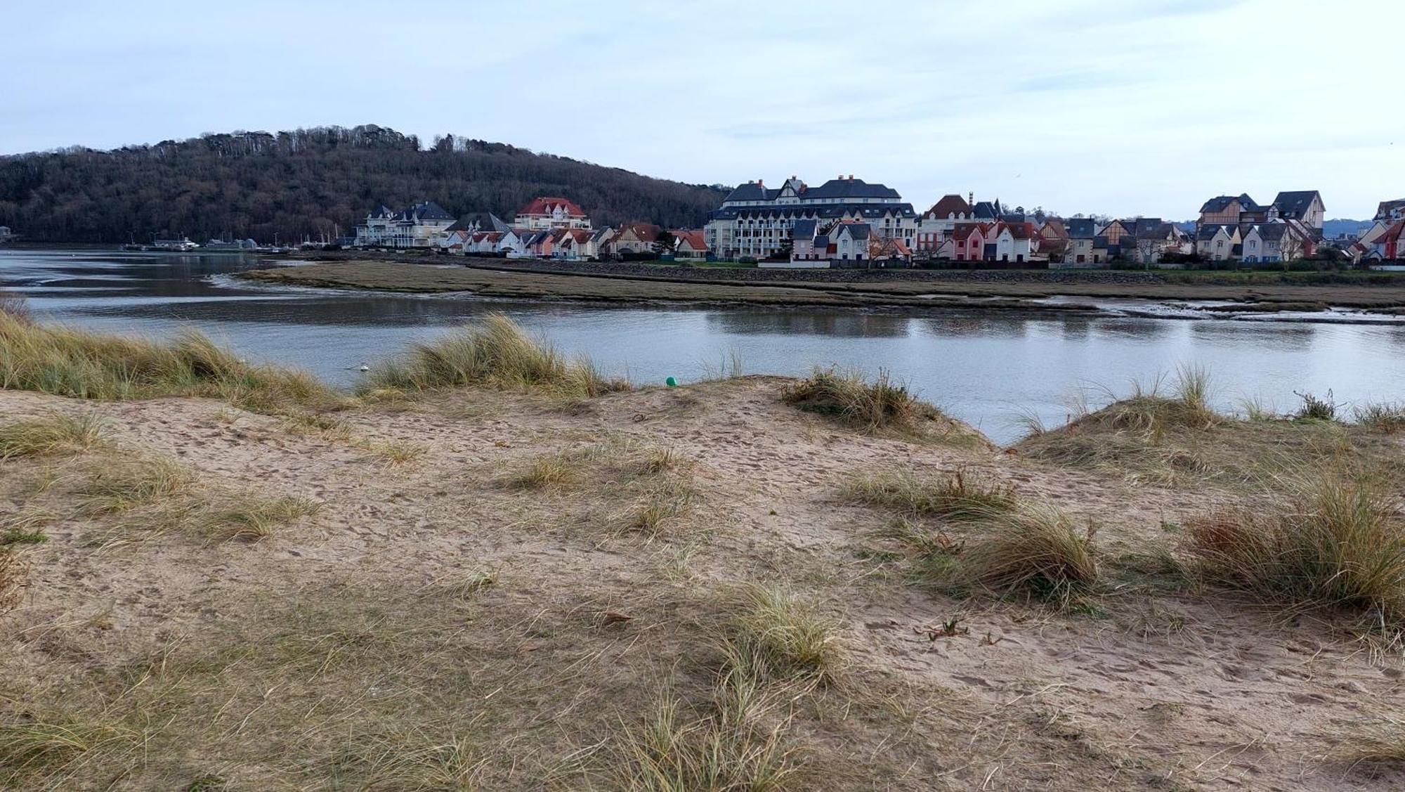 Les 3 Mouettes A Cabourg - Cote Normande Apartment Bagian luar foto